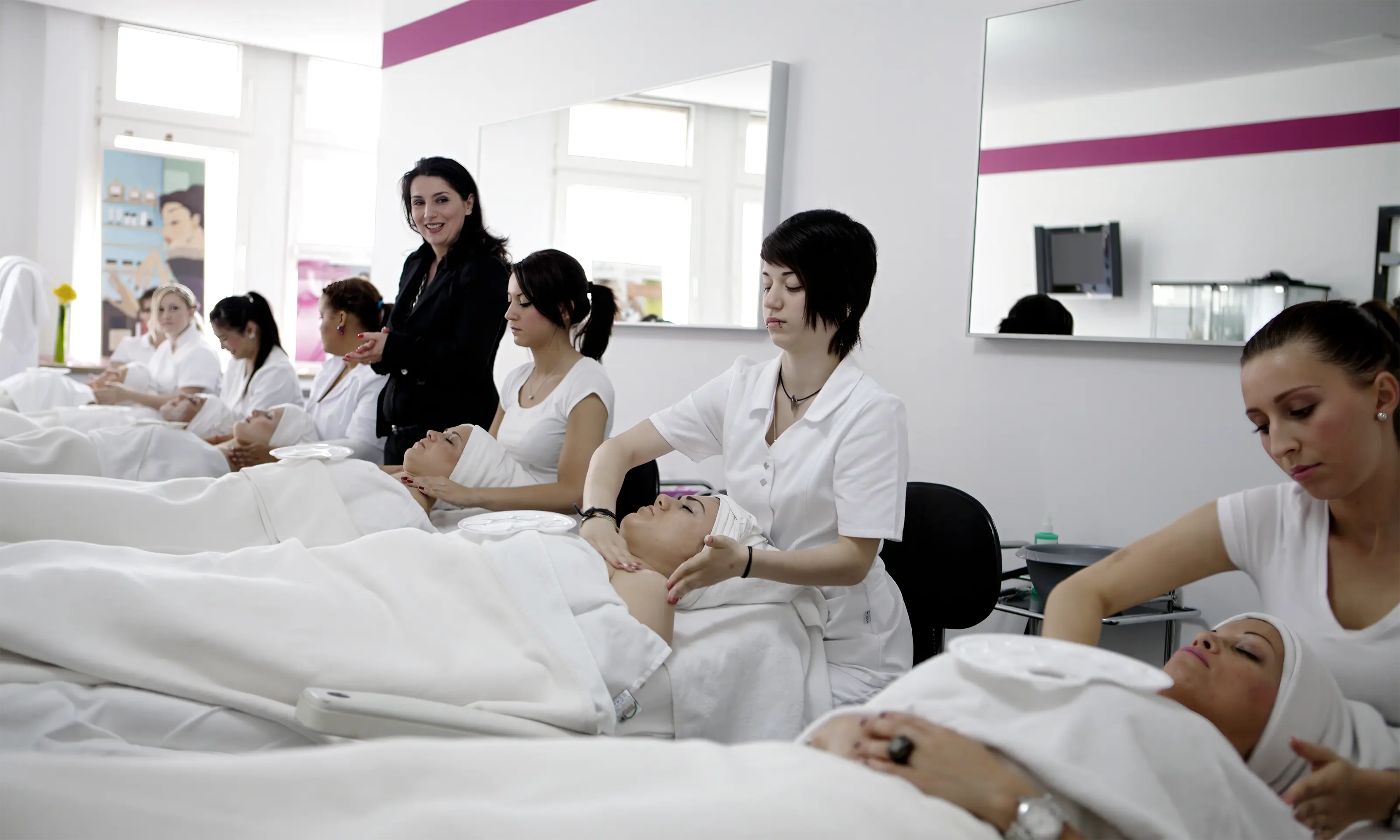 Kosmetikausbildung an der Kosmetikschule Beautyworld
